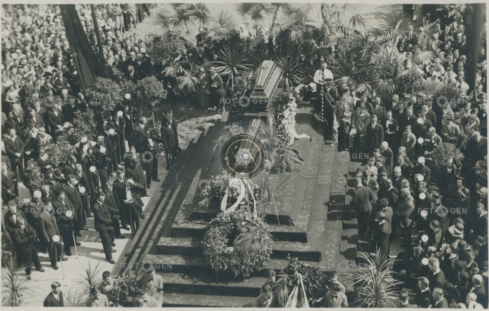 Pohřeb Tomáše Bati a Jindřicha Broučka, 1932