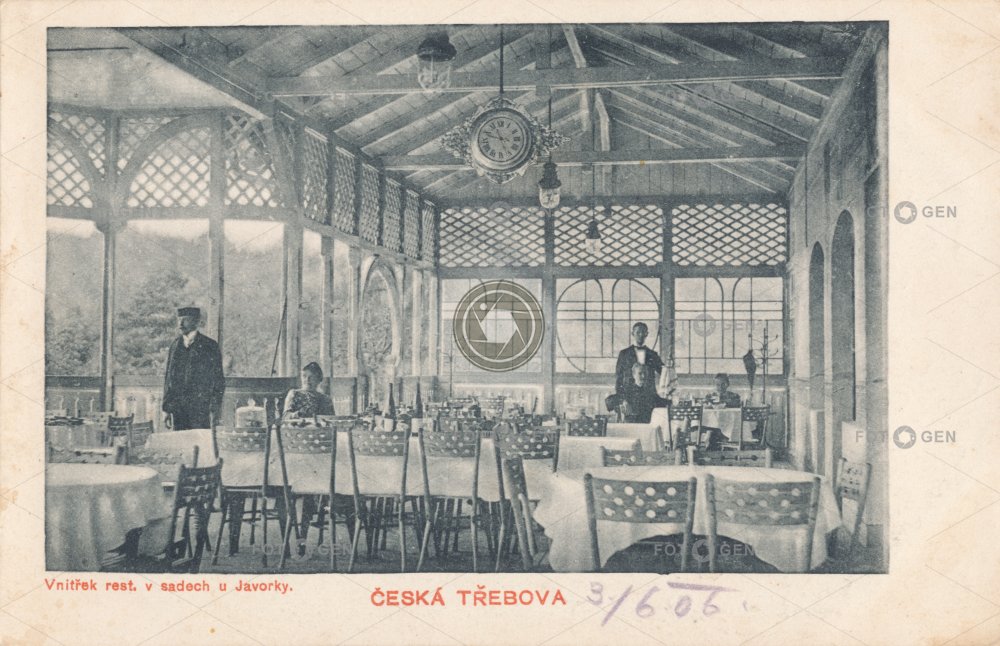 Vnitřek restaurace v sadech u Javorky, Česká Třebová, cca 1906