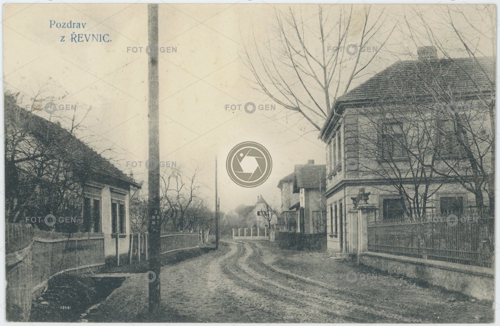Řevnice, Středočeský kraj, kolem roku 1911.