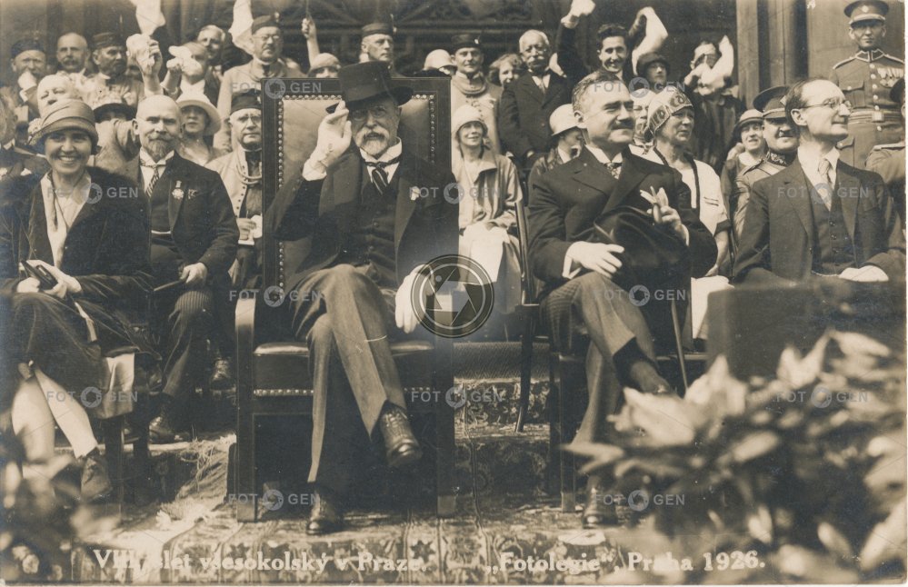 T. G. Masaryk spolu s Janem Černým na Všesokolském sletu 1926.