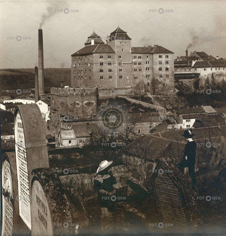 Mladá Boleslav, hrad, židovský hřbitov, polovina stereofotografie
