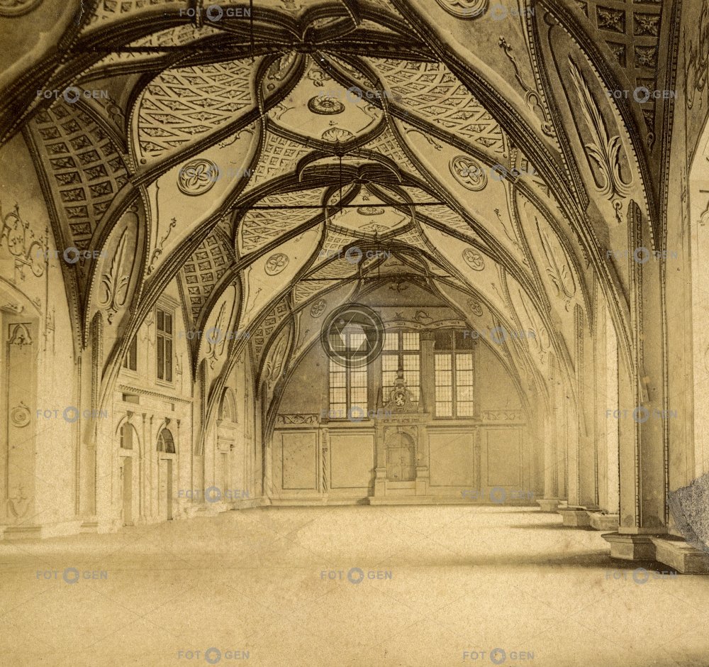 Vladislavský sál na Pražském hradě, polovina stereofotografie