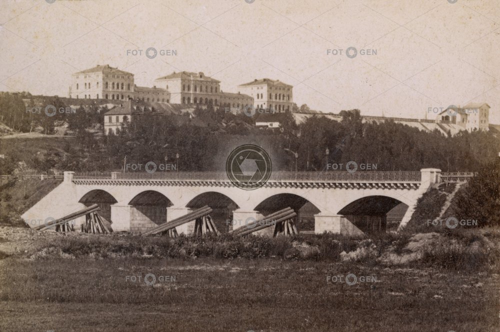 Karlov Vary, silniční Chebský most a nádraží, vizitka