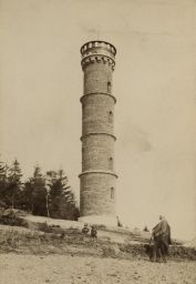 Rozhledna Na kopaninách u Turnova, asi 1894, kabinetka