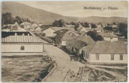 Medzilaborce Hlavná chalupy lidé most