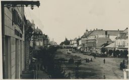 Michalovce náměstí foto Halász