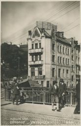 Užhorod poštovní úřad most lidé A. Horák