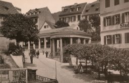 Karlovy Vary, Schlossbrunnen - Zámecký pramen, 1893, kabinetka