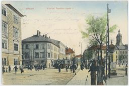 Opava náměstí Františka Josefa I. lidé plakáty tramvaje 1911