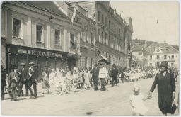 Brno Židlochovice obchod Horák a Hejl hostinec spořitelna průvod 1928