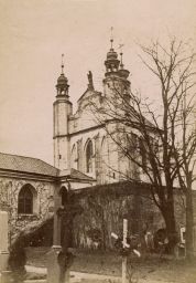 Sedlec, Kutná Hora, hřbitov a kostel Všech svatých, kabinetka