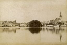 Jindřichův Hradec, rybník Vajgar, zámek a hrad, celkový pohled