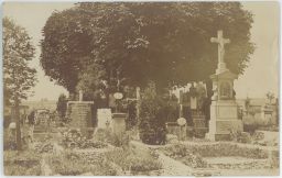 Hajnice Trutnov dříve Německá Brusnice Deutsch Prausnitz hřbitov 1919