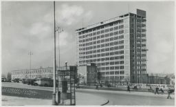 Zlín Baťa náměstí Práce mrakodrap stavba telefonní budka 1938