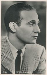 Tino Rossi francouzský zpěvák herec 1907-1983