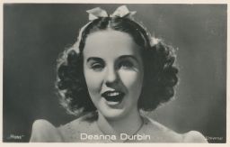 Deanna Durbin americká kanadská herečka zpěvačka 1921-2013