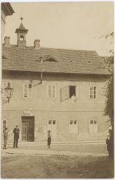 Praha Holešovice č.p. 64 mateřský dívčí útulek!