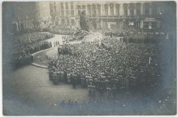 armáda vojsko Praha Staroměstské náměstí přísaha 8.listopadu foto Dítě