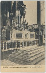 Padova Basilica Altaré di S. Antonio interiér