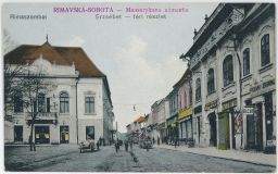 Rimavská Sobota Masarykovo námestie obchody lidé 1915
