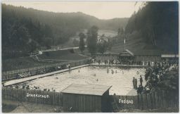 plovárna koupaliště Stárkov Starkstadt Náchod foto Stroubel 1929