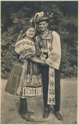 etnografie kroje pár Vacenovice Kyjov Hodonín foto Švec