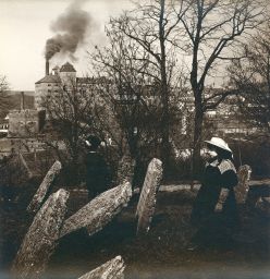 Mladá Boleslav, židovský hřbitov a hrad, polovina stereofotografie