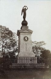 Teplice, Pomník Fridricha Viléma z r. 1841