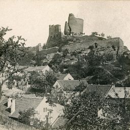 Hrad Michalovice, věž Putna, polovina stereofotografie