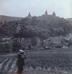 Hrad Křivoklát, celkový pohled, polovina stereofotografie