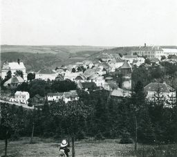 Rataje, celkový pohled, polovina stereofotografie