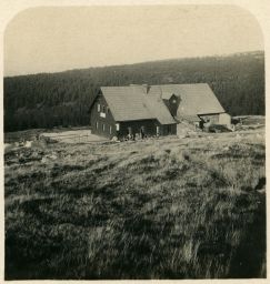 Krkonoše, Vosecká bouda, polovina stereofotografie