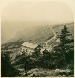 Krkonoše, Labská bouda, polovina stereofotografie