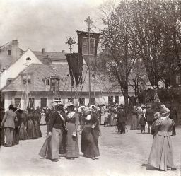 Vysoké nad Jizerou, procesí, polovina stereofotografie