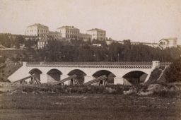 Karlov Vary, silniční Chebský most a nádraží, vizitka