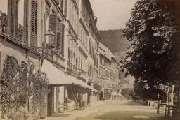 Karlovy Vary, ulice Stará Louka, vizitka
