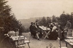 Karlovy Vary, Aberg - Doubská hora, návštěvníci výletní restaurace, vizitka