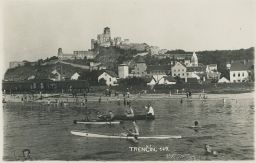 Koupaliště a hrad Trenčín