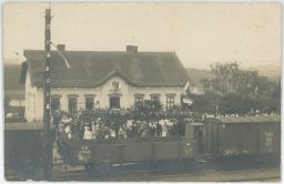 železnice nádraží hostinec oslavy "Vítejte nám" vydáno v Táboře 1906