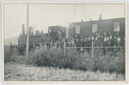 Železnice porouchaná lokomotiva trať Brno Tišnov 1913