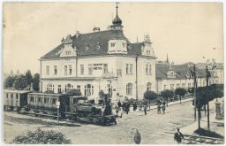 Železnice Grandhotel Vysoké Mýto lokomotiva 195.14 304.0. císař pán