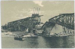 Železnice Rusama odstřelený most Černovice Czernowitz Чернівці Ukrajina