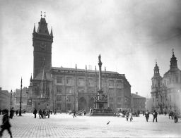 Praha, Staroměstské náměstí, Staroměstská radnice, Mariánský sloup, kostel sv. Mikuláše, kolem 1907