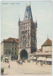Prašná brána s přilehlými krámky a kostelem sv. Vojtěcha