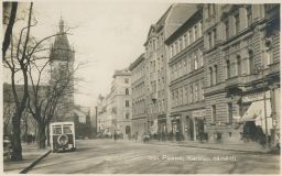 Karlovo náměstí s věží bývalé Novoměstské radnice 1929