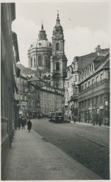 Ulice k mostu, dnes Mostecká