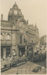 Reprezentativní průčelí Obecního domu 1927
