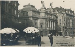Praha Vinohrady Purkyňovo náměstí Městské divadlo