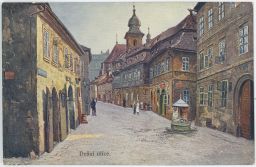 Průhled Dušní ulicí ke kostelu sv. Ducha