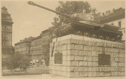 Praha Smíchov Tank dobyvatelů číslo 23 Orbis